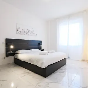 https://primopiano-bari.it-lombardy.com