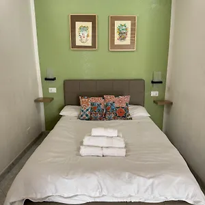 Tanto Di Cappello Apartamento Palermo